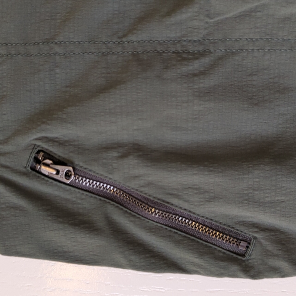 Athleta Shorts - Picture 2 of 4